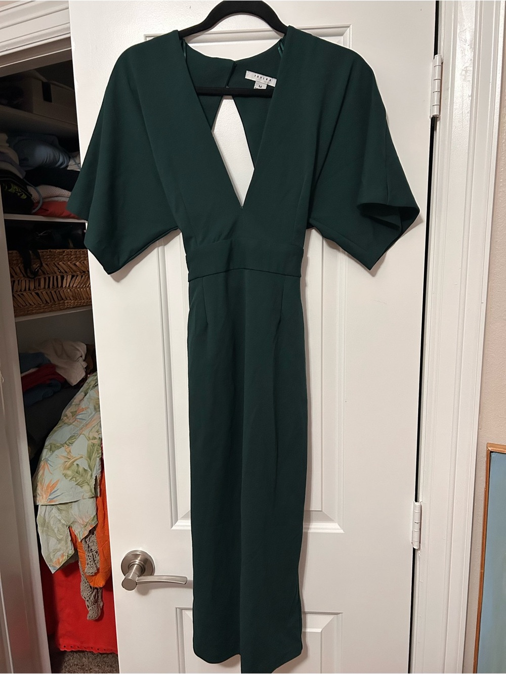 Deep Green V-Neck Open Back Midi Dress